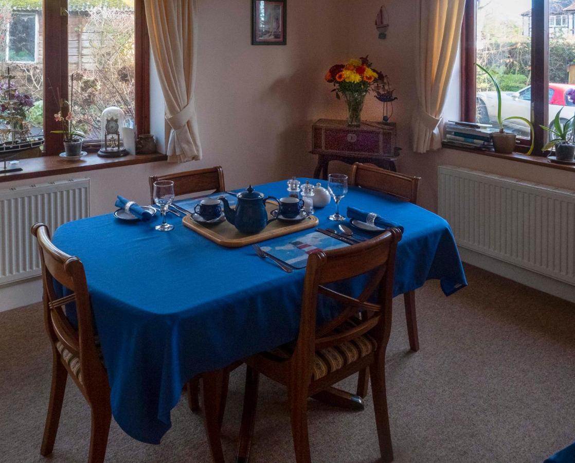 Skerries B And B Lyme Regis Bagian luar foto